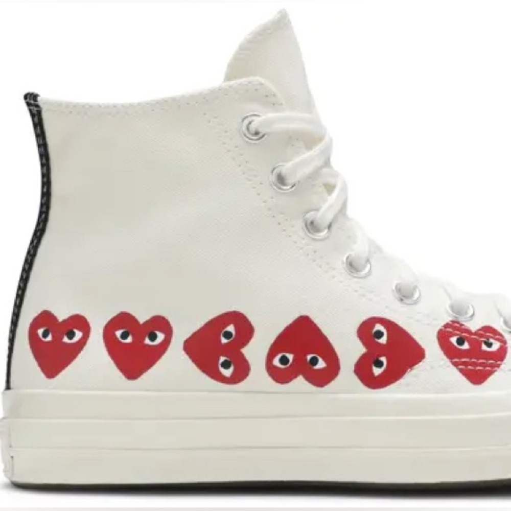 Comme de Garçons Converse